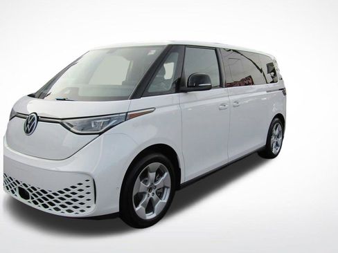 New 2025 Volkswagen ID. Buzz Pro S RWD image 3