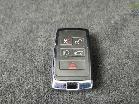Used 2024 Land Rover Range Rover Velar Dynamic SE AWD/4WD image 62