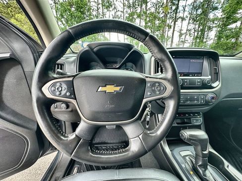 Certified 2019 Chevrolet Colorado Z71 RWD image 11