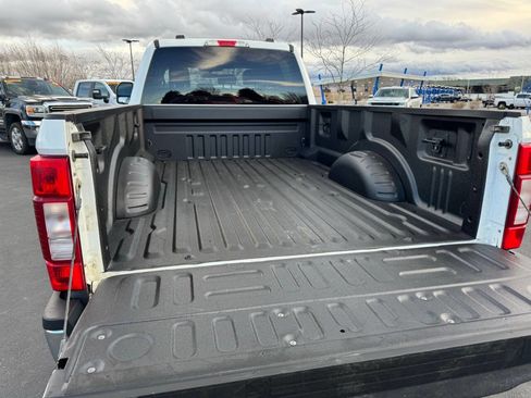 Used 2022 Ford F350 XLT w/ XLT Value Package image 8