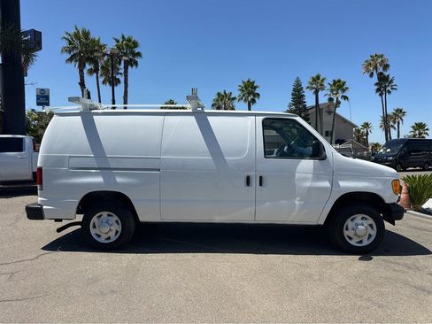 Used 2007 Ford E-150 and Econoline 150 RWD image 32