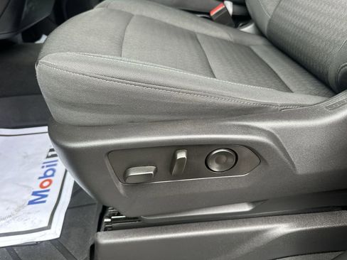 Used 2023 Chevrolet Silverado 1500 Custom Trail Boss image 12