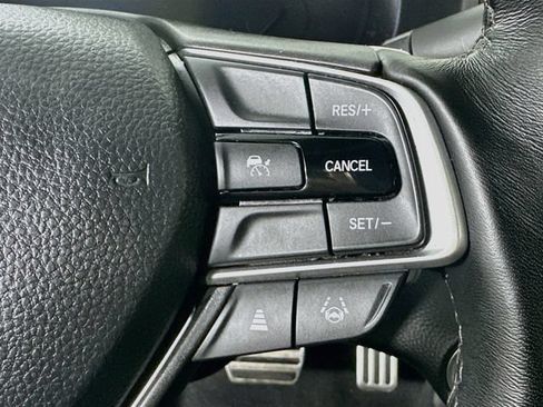 Used 2022 Honda Accord Sport image 10