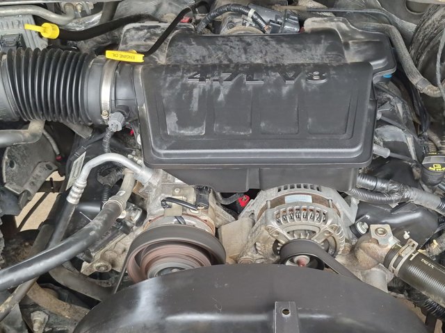 Used 2013 RAM 1500 Classic SLT w/ Premium Display Pkg RWD image 19
