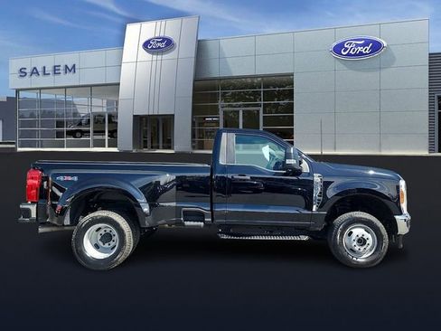 Certified 2025 Ford F350 XLT w/ Snow Plow/Camper Package AWD/4WD image 3