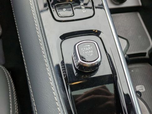 Certified 2023 Volvo XC90 T8 Ultimate image 19