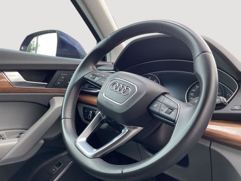 Used 2022 Audi Q5 2.0T Premium w/ Convenience Package AWD/4WD image 17