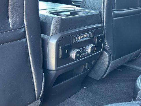 Used 2019 Ford Expedition Max Limited AWD/4WD image 9