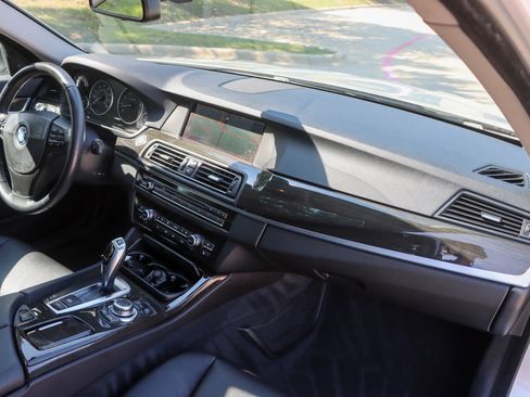 Used 2011 BMW 535i Sedan RWD image 22