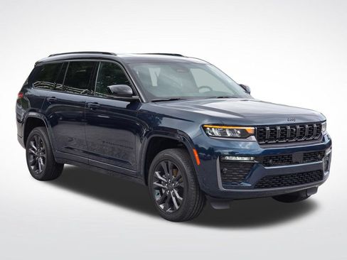 New 2026 Jeep Grand Cherokee L Limited AWD/4WD image 17