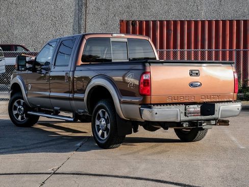 Used 2012 Ford F250 Lariat w/ Lariat Interior Pkg AWD/4WD image 14