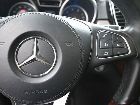 Used 2017 Mercedes-Benz GLS 450 4MATIC image 15
