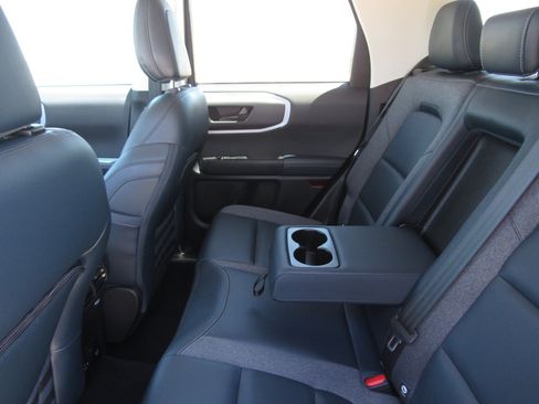 Used 2023 Ford Bronco Sport Outer Banks w/ Tech Package AWD/4WD image 13