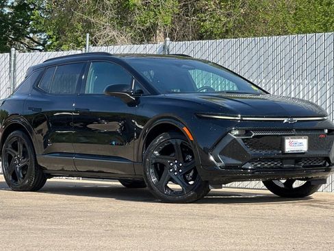 New 2026 Chevrolet Equinox EV RS FWD image 2