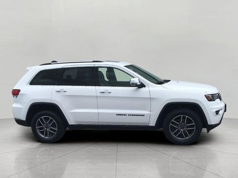 Used 2020 Jeep Grand Cherokee Limited w/ Trailer Tow Group IV AWD/4WD image 3