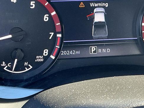 Certified 2022 Nissan Frontier Pro-X image 16