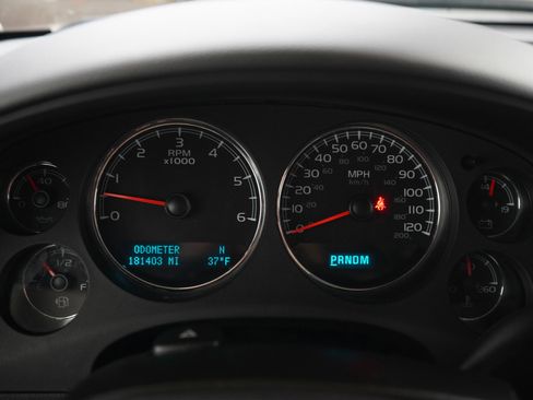 Used 2010 GMC Yukon SLT w/ SLT-2 Equipment Package AWD/4WD image 25