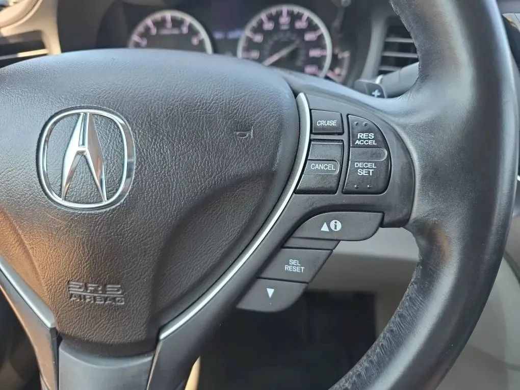 Used 2017 Acura ILX FWD image 20