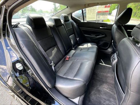 Used 2021 Nissan Altima 2.5 Platinum AWD/4WD image 21