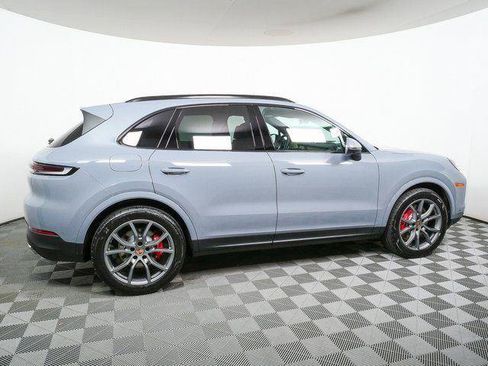 New 2026 Porsche Cayenne S AWD/4WD image 29