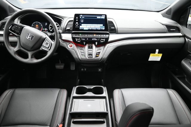 Certified 2026 Honda Odyssey Sport-L image 9