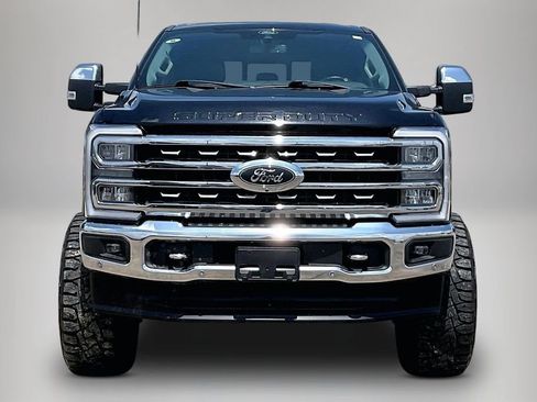 Used 2024 Ford F250 Lariat w/ Lariat Ultimate Package AWD/4WD image 3