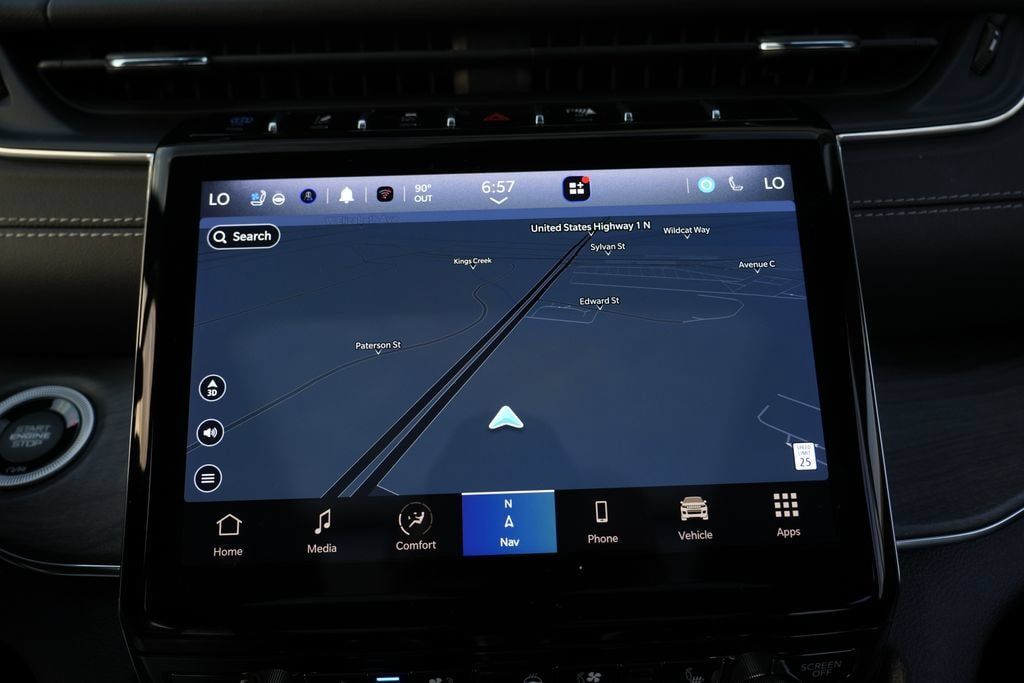 Used 2023 Jeep Grand Cherokee Overland w/ Advanced Protech Group III AWD/4WD image 61