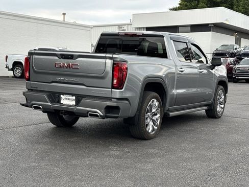Used 2024 GMC Sierra 1500 Denali AWD/4WD image 3