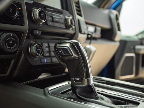 Used 2018 Ford F150 Raptor w/ Equipment Group 802A Luxury image 13