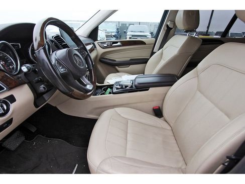 Used 2017 Mercedes-Benz GLS 450 GLS 450 image 6