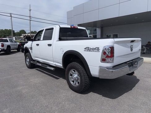 Used 2018 RAM 2500 Tradesman w/ Chrome Appearance Group AWD/4WD image 20