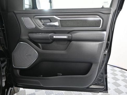 Used 2025 RAM 1500 Laramie w/ Night Edition AWD/4WD image 14