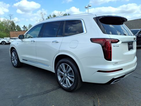Used 2023 Cadillac XT6 Premium Luxury AWD/4WD image 5