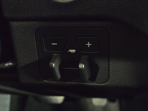 Used 2024 Toyota Tundra SR5 image 29