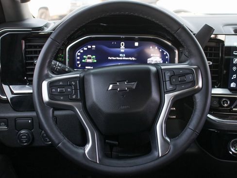 Used 2022 Chevrolet Silverado 1500 RST image 20