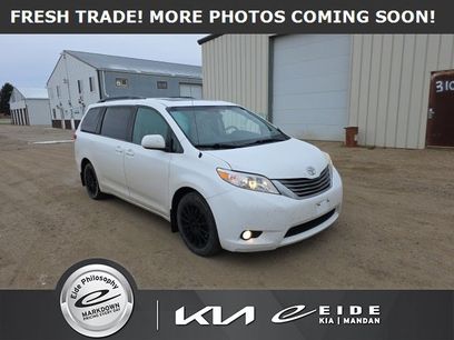 Used 2013 Toyota Sienna XLE