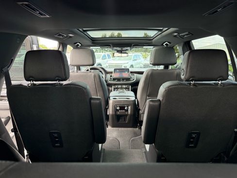 Used 2023 Chevrolet Tahoe Z71 AWD/4WD image 19