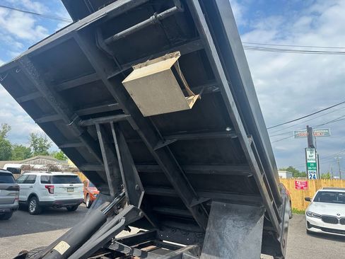 Used 2016 Ford F450 XL w/ Snow Plow Prep Package image 13