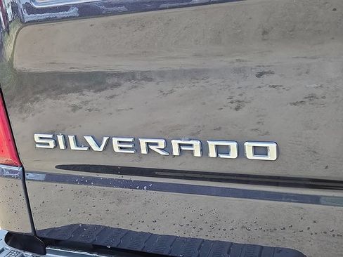 Used 2023 Chevrolet Silverado 1500 Custom AWD/4WD image 30