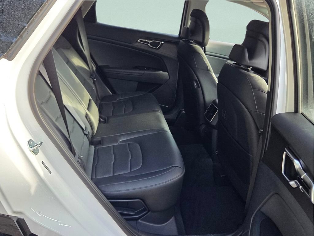 New 2027 Kia Sportage SX Prestige AWD/4WD image 18