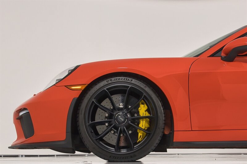 Used 2018 Porsche 911 GT3 w/ Sport Chrono Package RWD image 6