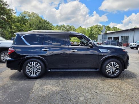 Used 2021 Nissan Armada SV w/ SV Appearance Package image 10