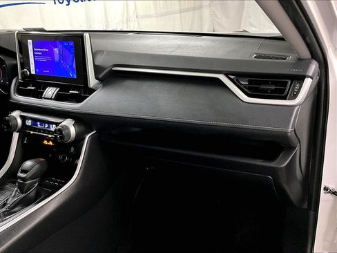 Certified 2024 Toyota RAV4 XLE AWD/4WD image 13