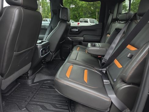 Used 2020 GMC Sierra 1500 AT4 w/ AT4 Premium Package AWD/4WD image 17