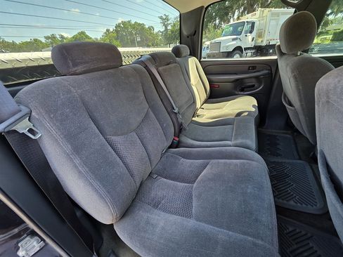 Used 2004 Chevrolet Silverado 2500 LS w/ Skid Plate Package image 29