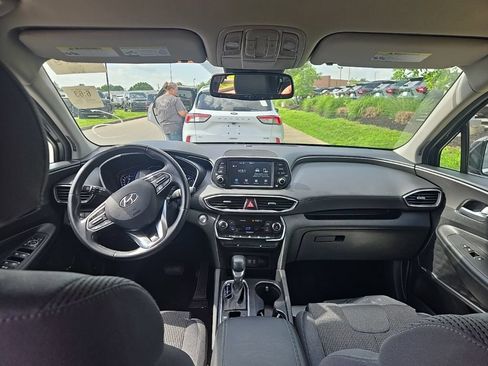 Used 2020 Hyundai Santa Fe SEL w/ Convenience Package FWD image 5