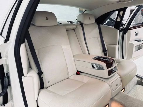 Used 2012 Rolls-Royce Ghost Extended Wheelbase image 8