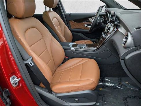 Certified 2022 Mercedes-Benz GLC 300 4MATIC image 22