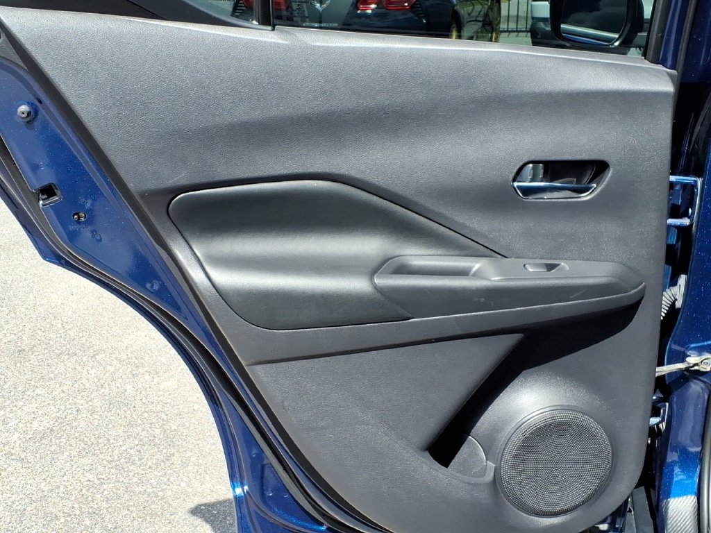 Used 2020 Nissan Kicks SR w/ SR Premium Package FWD image 21
