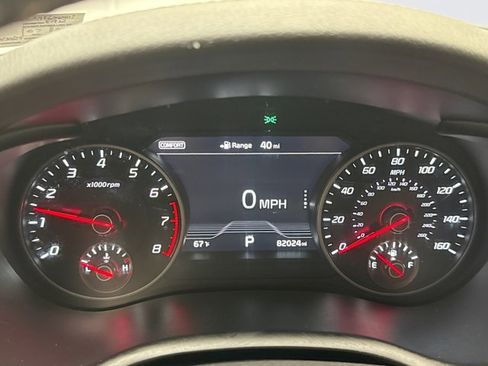 Used 2019 Kia Stinger Premium image 13